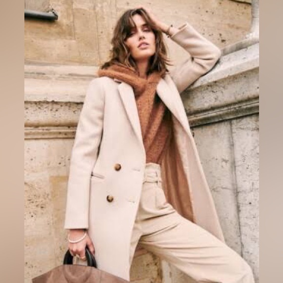 Sezane Jackets & Blazers - Sezane Johnson Coat Sand - Size 2